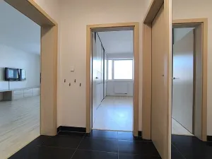 Pronájem bytu 2+kk, Brno, Houbalova, 61 m2