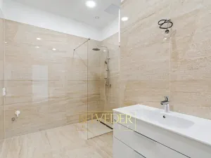 Prodej bytu 2+kk, Teplice, Albrechtova, 73 m2