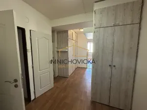 Prodej bytu 3+1, Praha - Vinohrady, Francouzská, 64 m2