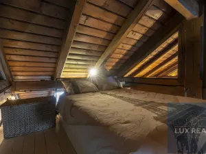 Prodej atypického bytu, Mikulov, Komenského, 164 m2