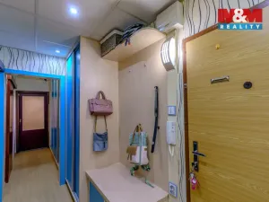 Prodej bytu 3+1, Orlová - Lutyně, Karla Dvořáčka, 67 m2