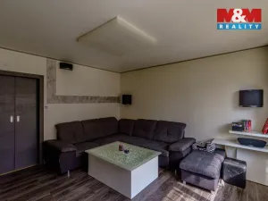 Prodej bytu 3+1, Orlová - Lutyně, Karla Dvořáčka, 67 m2