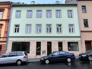 Pronájem obchodního prostoru, Cheb, Svobody, 73 m2