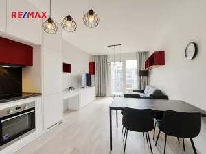 Prodej bytu 1+kk, Plzeň, Františka Kováříka, 32 m2