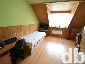 Prodej bytu 3+1, Karlovy Vary, Dlouhá, 91 m2