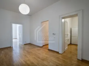 Pronájem bytu 2+kk, Praha - Holešovice, Komunardů, 47 m2