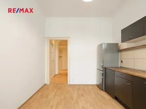 Prodej bytu 3+kk, Praha - Holešovice, Schnirchova, 87 m2