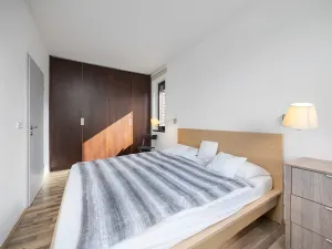 Prodej rodinného domu, Praha - Kolovraty, Lolkova, 159 m2