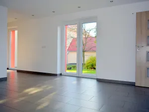 Pronájem bytu 2+1, Fryšták, Komenského, 86 m2