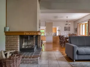 Prodej ubytování, Mnichovice, Nad rybníkem, 312 m2