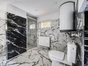 Prodej chalupy, Český Krumlov, 186 m2