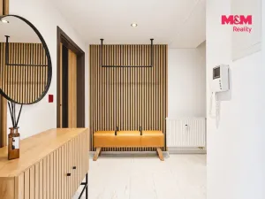 Prodej bytu 4+kk, Klatovy - Klatovy III, Husovo náměstí, 78 m2