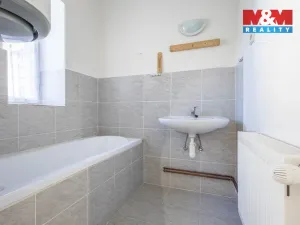 Prodej rodinného domu, Krásná Lípa - Zahrady, 300 m2