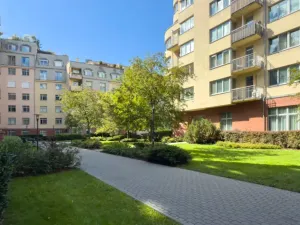 Pronájem bytu 3+kk, Praha - Vinohrady, U Zvonařky, 90 m2