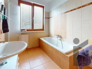 Pronájem bytu 3+kk, Praha - Hostivař, Hornoměcholupská, 84 m2