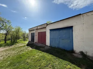 Pronájem garáže, Tišnov, Drbalova, 19 m2