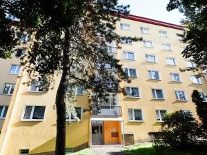 Prodej bytu 1+1, Chomutov, Kyjická, 33 m2