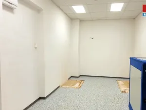 Pronájem obchodního prostoru, Tanvald, Krkonošská, 180 m2