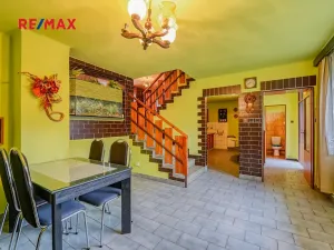 Prodej rodinného domu, Vrčeň, 437 m2
