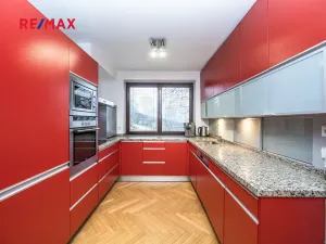 Pronájem rodinného domu, Mirošovice, Senohrabská, 150 m2