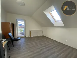 Pronájem rodinného domu, Postřižín, Prostřední, 175 m2