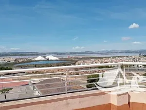 Prodej bytu 3+kk, Torrevieja, Španělsko, 61 m2