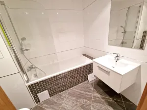 Pronájem bytu 2+kk, Praha - Břevnov, Patočkova, 55 m2