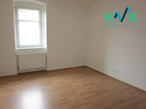 Pronájem bytu 3+1, Karlovy Vary, Slepá, 73 m2