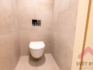 Pronájem bytu 1+kk, Praha - Žižkov, Šrámkové, 33 m2