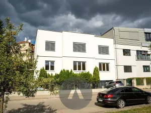 Pronájem bytu 2+1, Brno, Žabovřeská, 80 m2