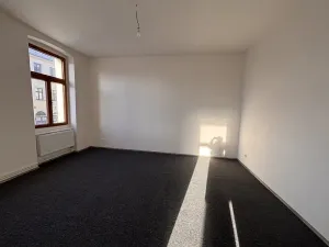 Pronájem bytu 3+1, Liberec, U Lomu, 80 m2