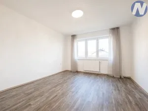 Prodej bytu 2+1, Volary, Revoluční, 53 m2