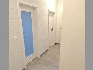 Pronájem kanceláře, Praha - Karlín, Breitfeldova, 62 m2