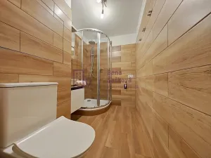 Pronájem bytu 2+1, Jindřichův Hradec, sídliště Vajgar, 61 m2