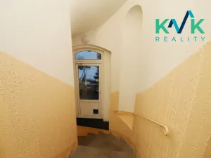Pronájem bytu 2+1, Karlovy Vary, Kolmá, 55 m2
