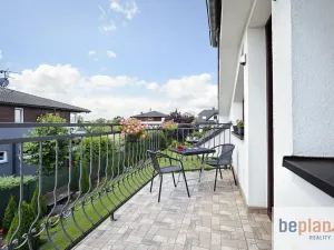 Prodej rodinného domu, Květnice, V Zelených, 300 m2