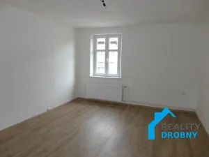 Pronájem bytu 3+1, Děčín, Teplická, 98 m2