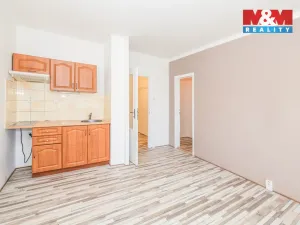 Pronájem bytu 1+kk, Praha - Hlubočepy, Pivcova, 29 m2