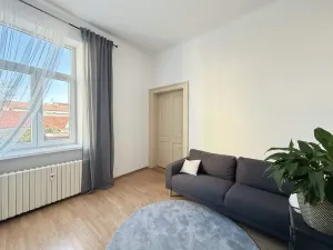 Pronájem kanceláře, Pardubice - Zelené Předměstí, třída Míru, 16 m2