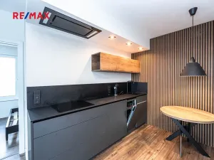 Pronájem bytu 2+kk, Praha - Stodůlky, Mukařovského, 42 m2