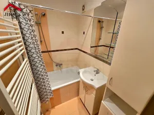 Pronájem bytu 2+kk, Kolín, Moravcova, 43 m2