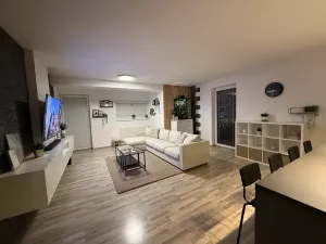 Pronájem bytu 3+kk, Plzeň, U Velkého rybníka, 104 m2