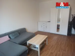 Pronájem bytu 1+1, Kladno, Moskevská, 40 m2