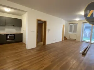 Pronájem rodinného domu, Postřižín, Duhová, 176 m2