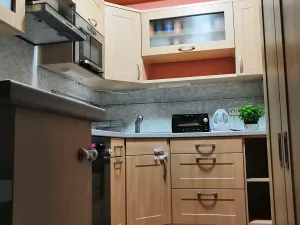 Pronájem bytu 2+kk, Hradec Králové, Šmilovského, 50 m2