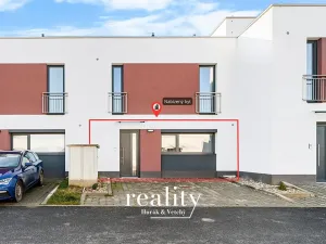 Pronájem bytu 2+kk, Jihlava, Na Nivách, 66 m2