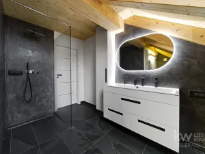 Prodej rodinného domu, Loučná pod Klínovcem, 486 m2