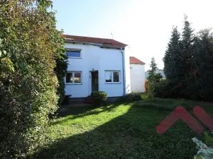 Pronájem rodinného domu, Vestec, Na Suchých, 142 m2