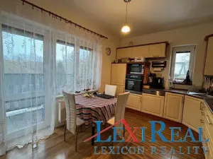 Prodej bytu 2+kk, Kozomín, 77 m2