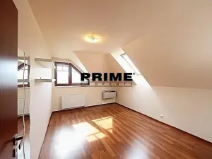 Pronájem rodinného domu, Průhonice, Pod Valem II., 320 m2